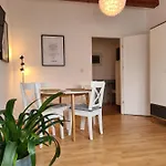 Homestay Tini Sauna Basen Goscino