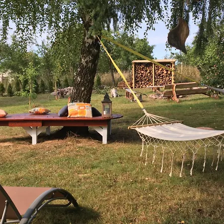 Δωμάτια σε οικογενειακή κατοικία Tini Sauna Basen