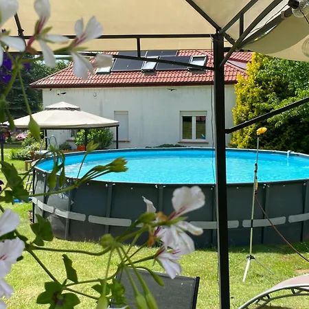 Homestay Tini Sauna Basen