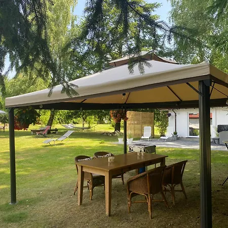 Homestay Tini Sauna Basen *