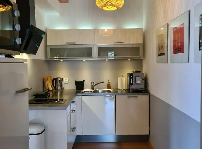 Tini Sauna Basen Privatunterkunft *