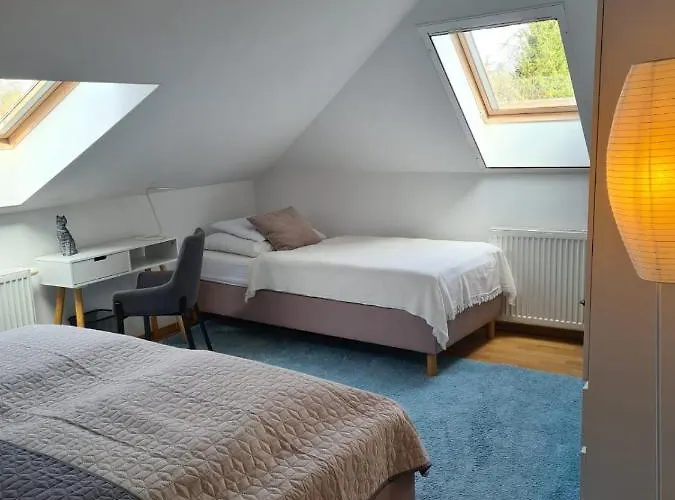 Privatunterkunft Tini Sauna Basen