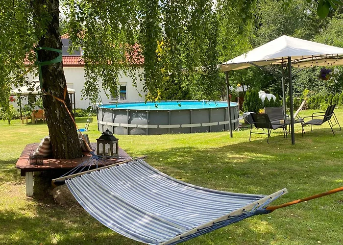 Tini Sauna Basen Privatunterkunft Gościno